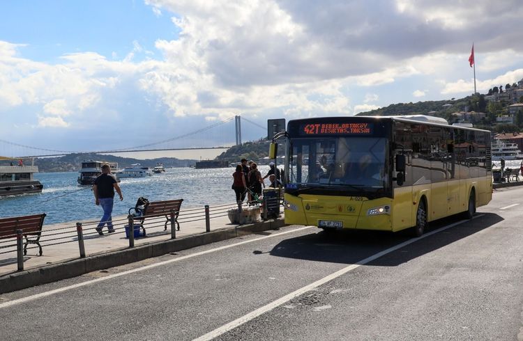 30_AGUSTOS_TA_ISTANBUL_DA_TOPLU_ULASIM_Ue_CRETSIZ_2_f4533ca949