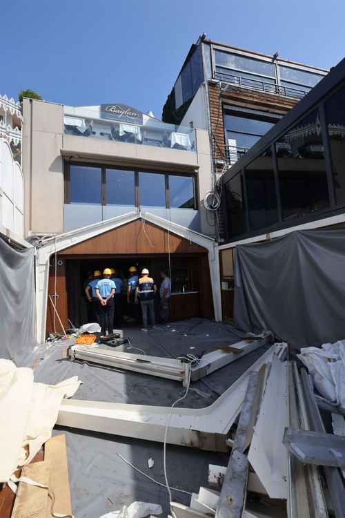 BOGAZ_DA_KACAK_YAPILASMAYA_GECIT_YOK_IBB_YIKIM_S_Ue_RECINI_BASLATTI_13_a9b3add774