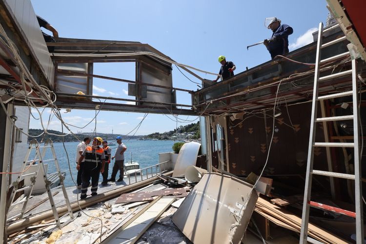 BOGAZ_DA_KACAK_YAPILASMAYA_GECIT_YOK_IBB_YIKIM_S_Ue_RECINI_BASLATTI_3_f64b7e348c