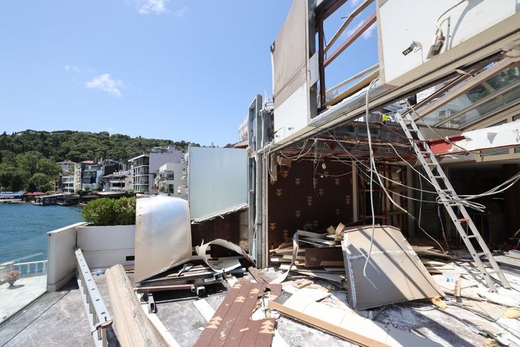 BOGAZ_DA_KACAK_YAPILASMAYA_GECIT_YOK_IBB_YIKIM_S_Ue_RECINI_BASLATTI_4_5c8504ab98