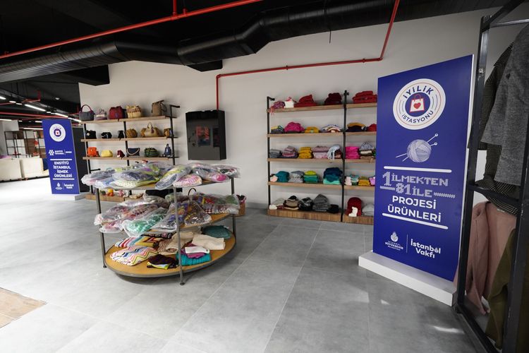 IYILIK_ISTASYONU_NDAN_BAYRAM_DAYANISMASI_5_21b34e247b