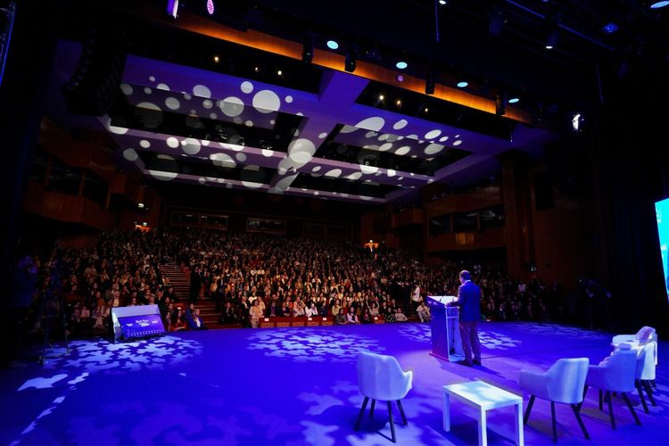 Ilham_Veren_Adimlar_Bulusmasi_28_bc35c90a48