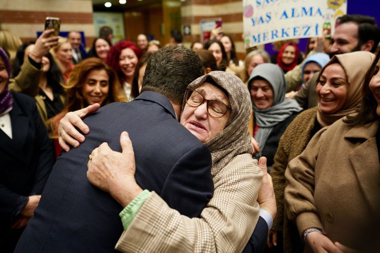 Ilham_Veren_Adimlar_Bulusmasi_4_49557979eb