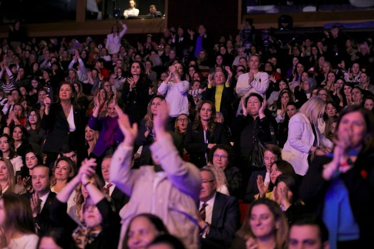 Ilham_Veren_Adimlar_Bulusmasi_8_944f32c844