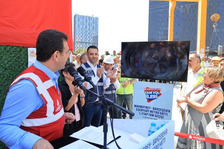 MAHMUTBEY_BAHCESEHIR_ESENYURT_METRO_HATTI_TAM_YOL_ILERLIYOR_1_d701c35b73
