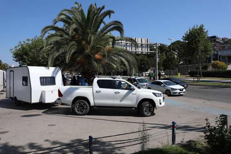 MALTEPE_DE_YER_ISGALI_YAPAN_KARAVANLAR_KALDIRILDI_18_4a9a3b2eab