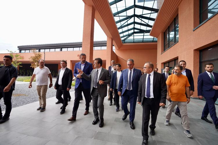 TBF_BASKANI_T_Ue_RKOGLU_ILE_BIRLIKTE_BASKETBOL_GELISIM_MERKEZI_NI_GEZDI_6_f34568dc86