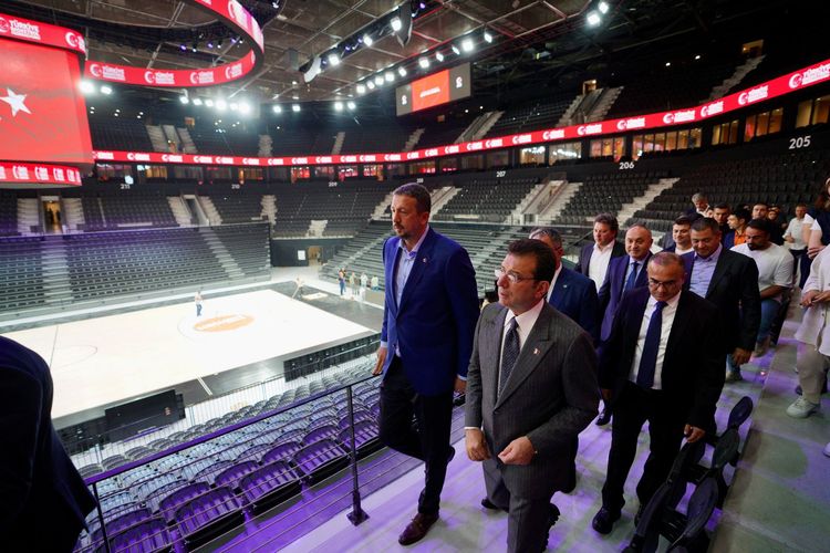 TBF_BASKANI_T_Ue_RKOGLU_ILE_BIRLIKTE_BASKETBOL_GELISIM_MERKEZI_NI_GEZDI_9_53217c9592